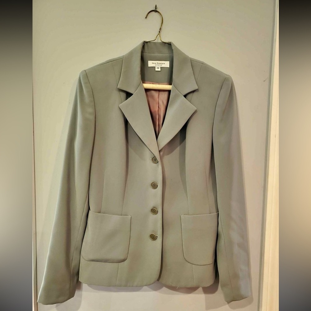Iris Singer collection women suit set